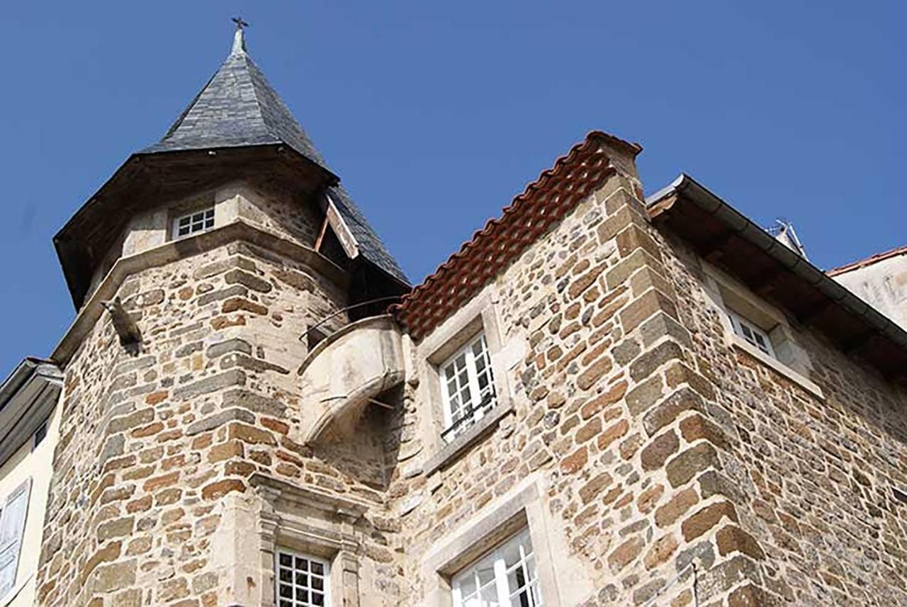 Maison Au Loup - Superbe Ancien Hotel Particulier Du Xvie Siecle Au Coeur De La Vieille Ville Du Puy Le Puy-en-Velay Εξωτερικό φωτογραφία